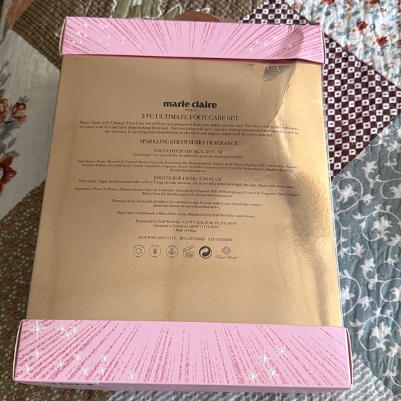 Marie Claire Sparkling Strawberry 3-piece ultimate foot care set - Picture 2 of 3